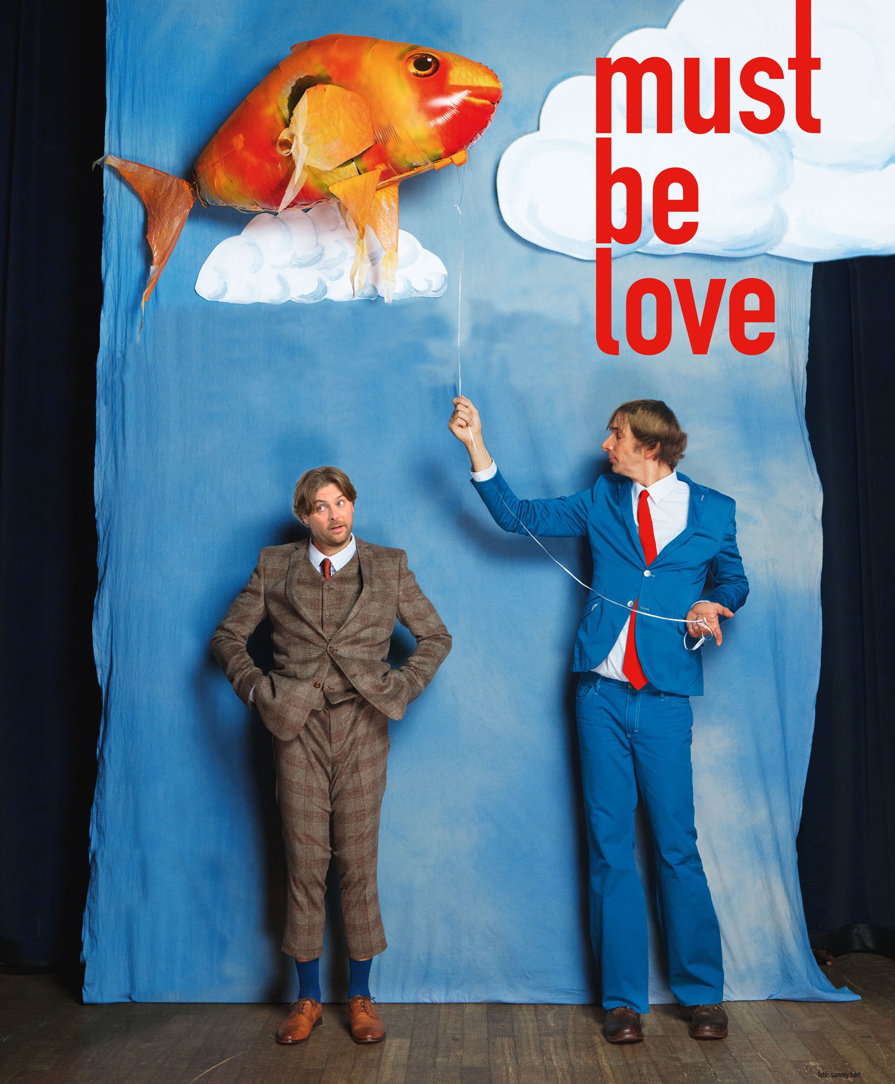 „Must be love” – von und mit Arthur Senkrecht